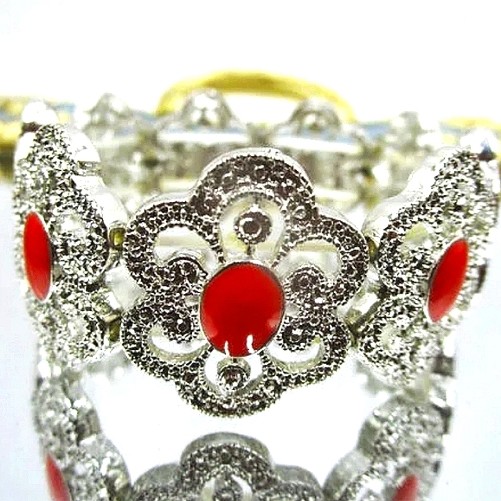 💖Metal Bracelet - Picture 1 of 2
